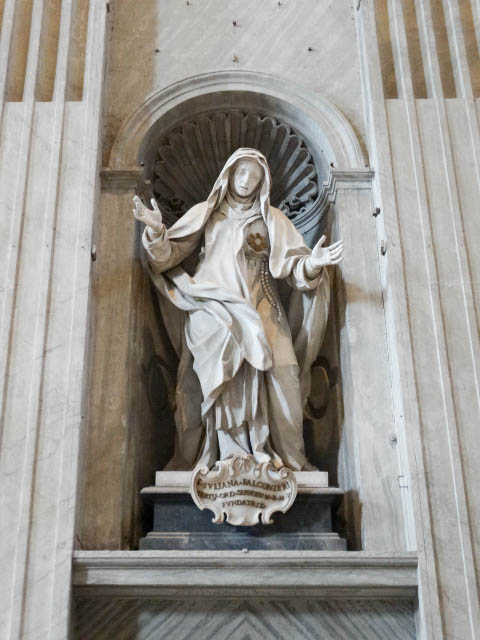Sculptura Fecioara Maria