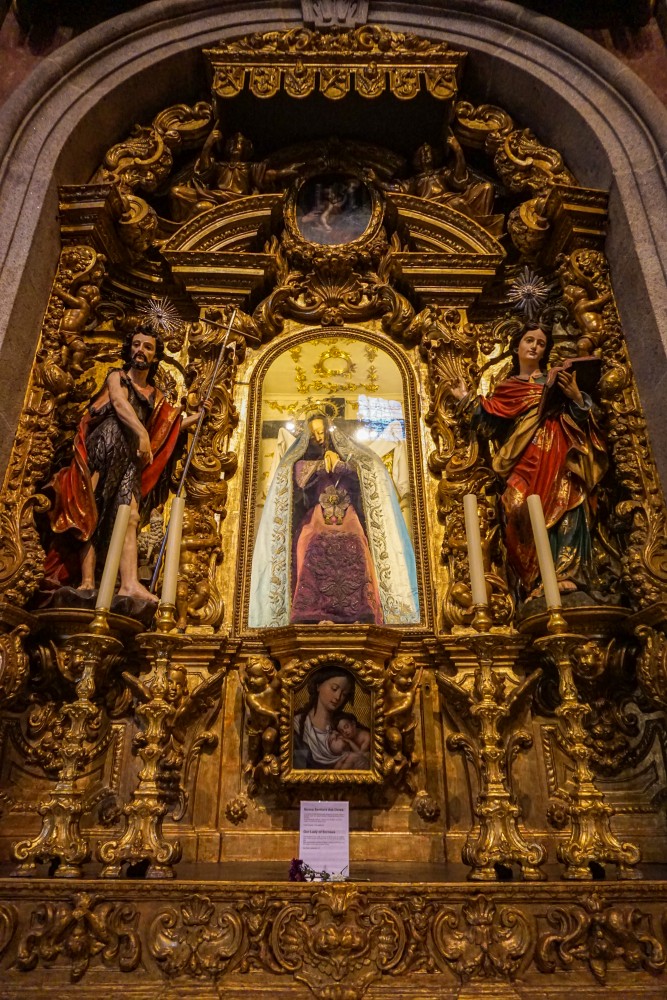 Biserica Clericilor Interior Porto