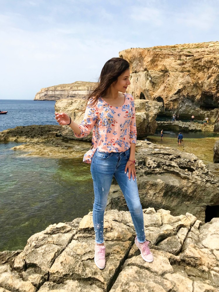 Fereastra Albastra Malta