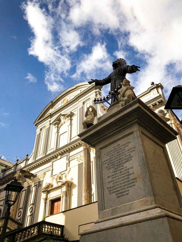 Basilica San Paolo Maggiore Napoli